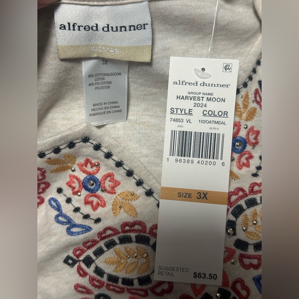 Alfred Dunner Cream Tunic with Colorful Embroidery - Picture 6 of 9